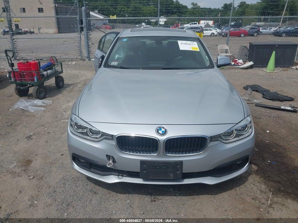 WBA8A3C58JA489460 2018 BMW 320I photo no. 12
