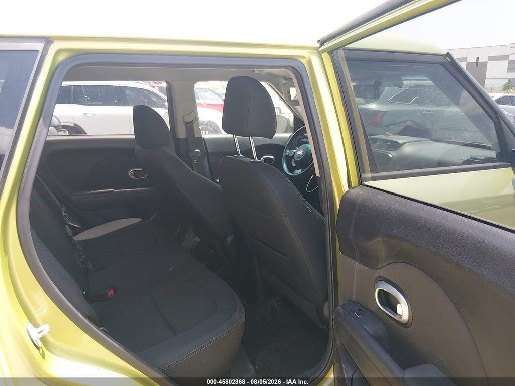 KNDJP3A5XJ7904670 2018 KIA SOUL photo no. 8