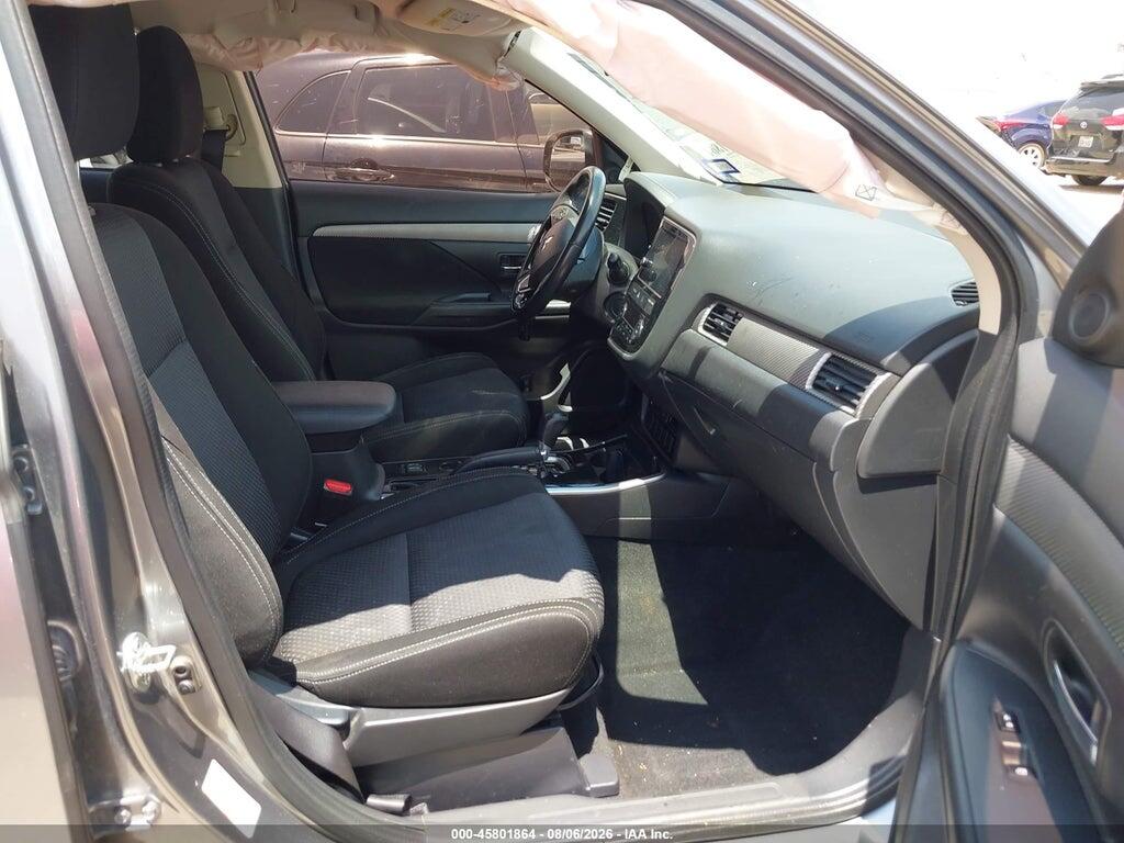 JA4AD3A36JZ010073 2018 MITSUBISHI OUTLANDER photo no. 5