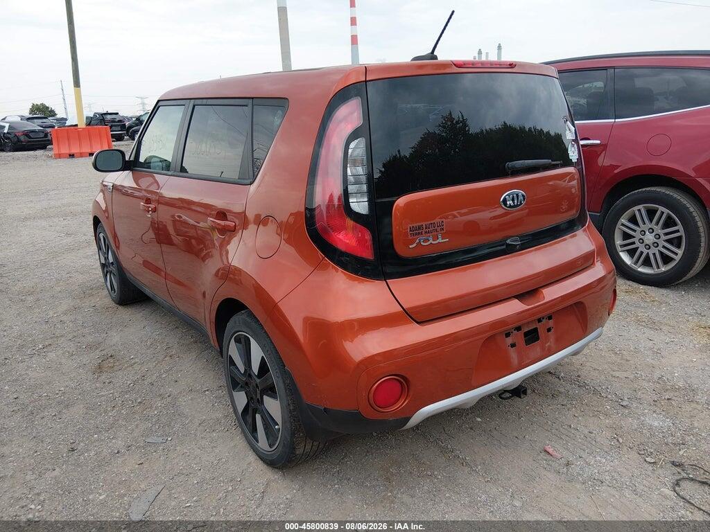 KNDJP3A54J7565470 2018 KIA SOUL photo no. 3
