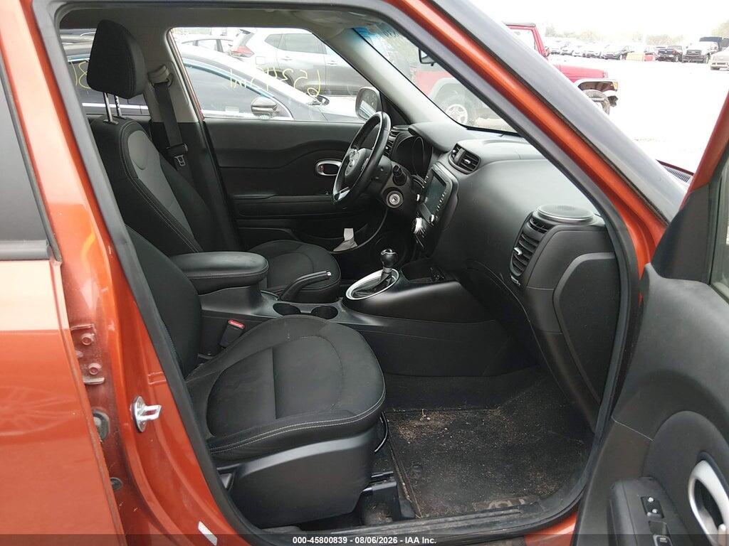 KNDJP3A54J7565470 2018 KIA SOUL photo no. 5