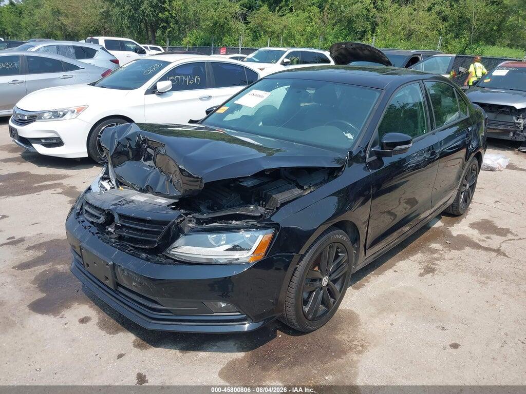 3VWD17AJ4JM230232 2018 VOLKSWAGEN JETTA photo no. 2