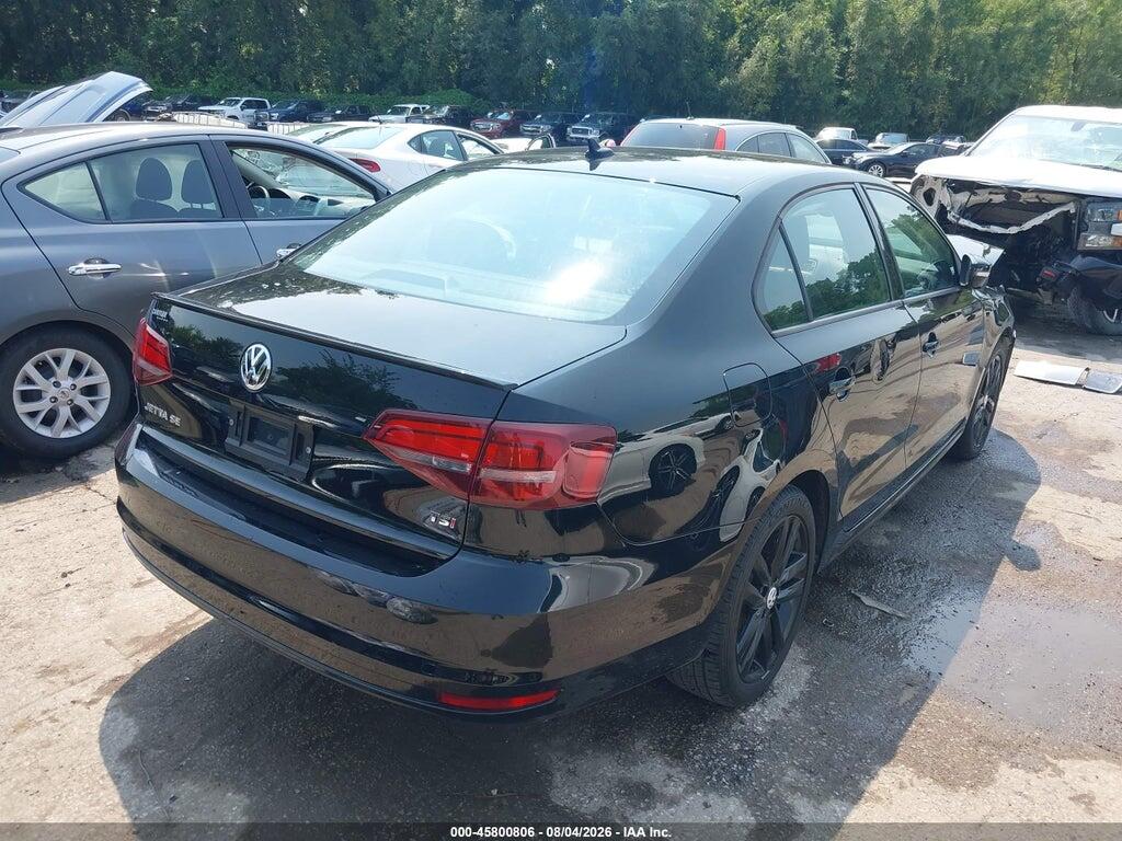 3VWD17AJ4JM230232 2018 VOLKSWAGEN JETTA photo no. 4