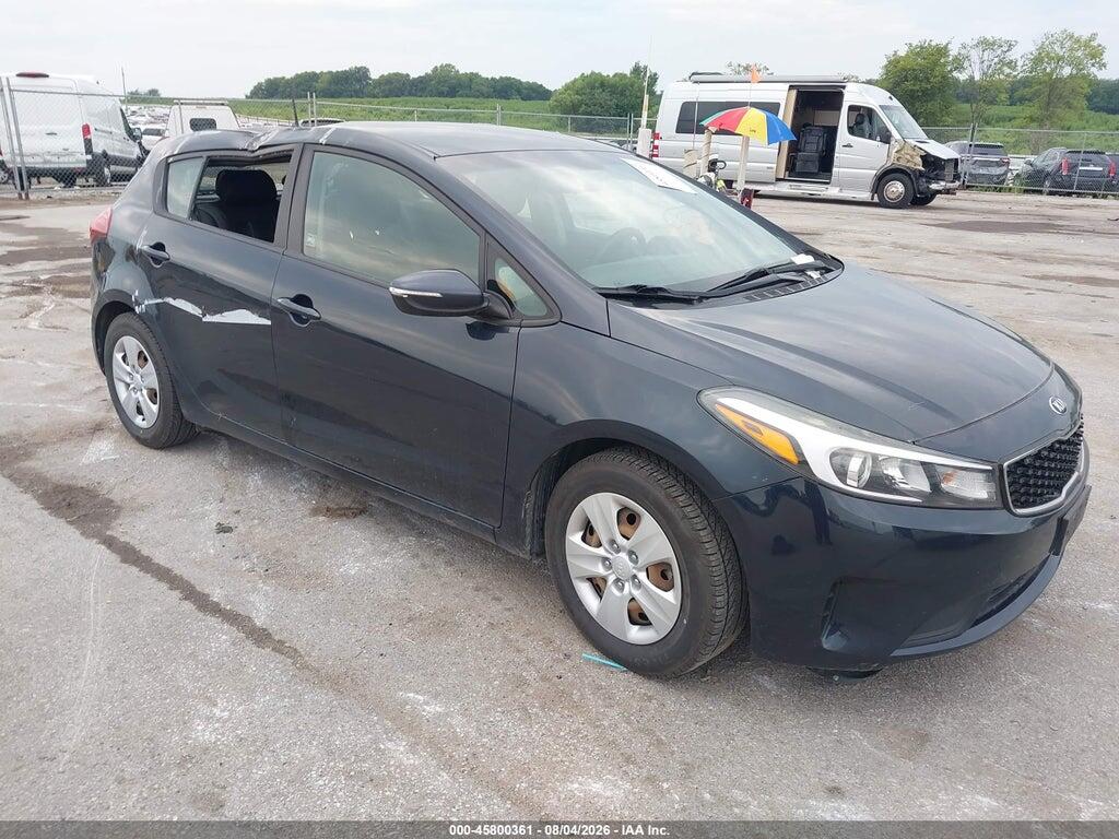 KNAFK5A8XJ5745099 2018 KIA FORTE photo no. 1