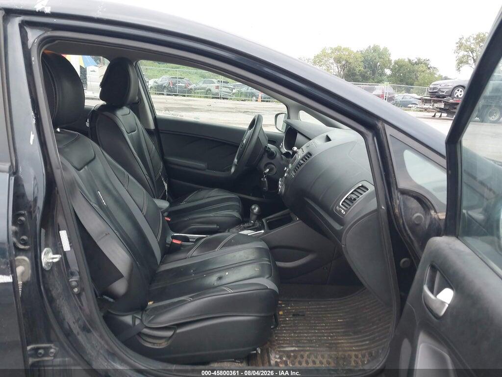 KNAFK5A8XJ5745099 2018 KIA FORTE photo no. 5