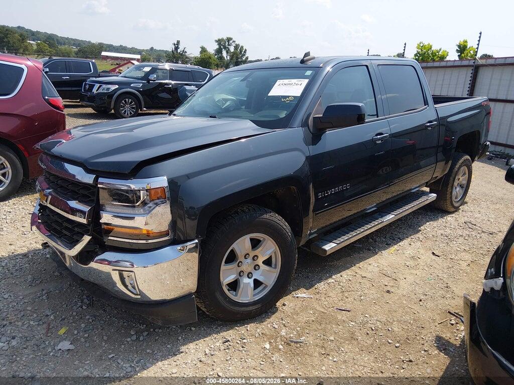 3GCUKREC8JG577018 2018 CHEVROLET SILVERADO 1500 photo no. 2