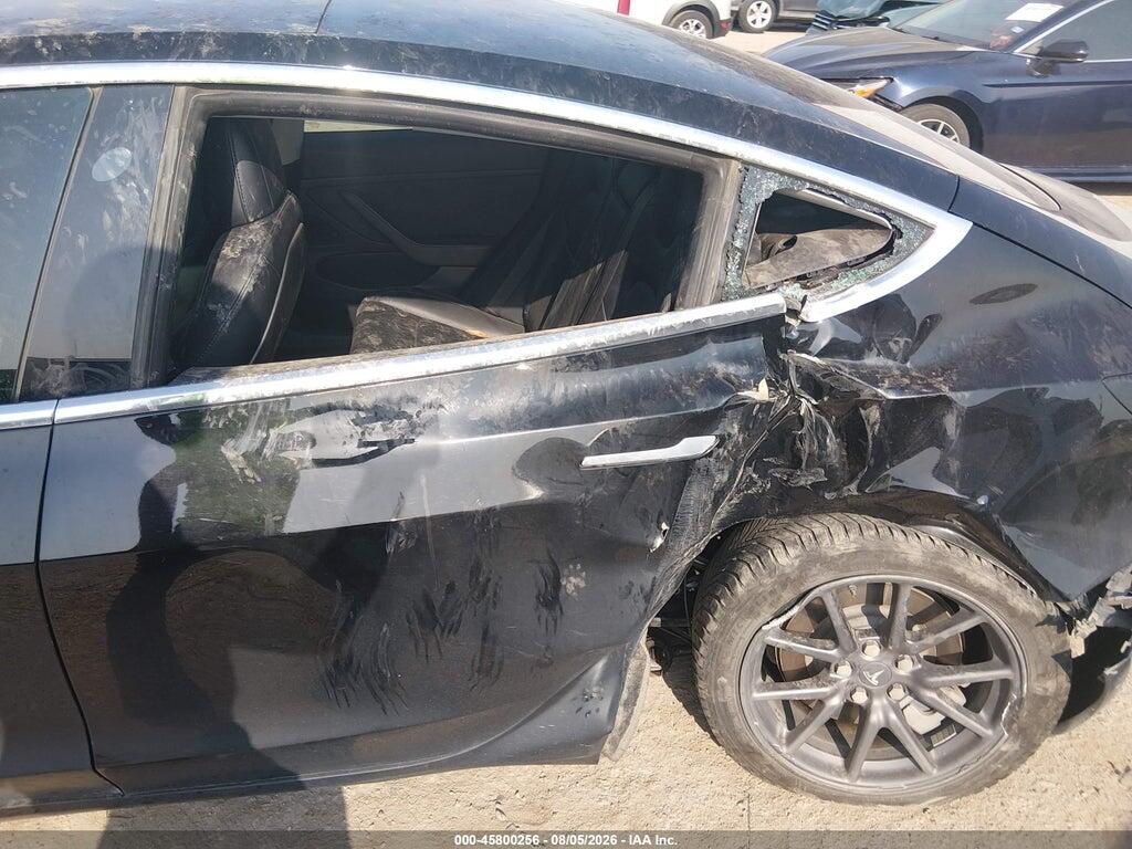 5YJ3E1EB0JF181991 2018 TESLA MODEL 3 photo no. 6