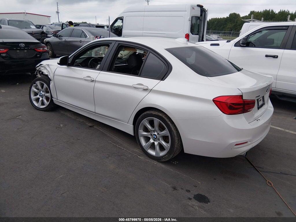 WBA8E5G52JNU46087 2018 BMW 320I photo no. 3