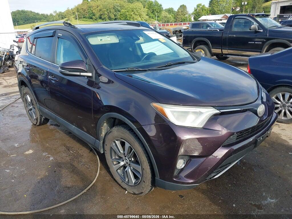 2T3RFREV9JW821366 2018 TOYOTA RAV4 photo no. 1