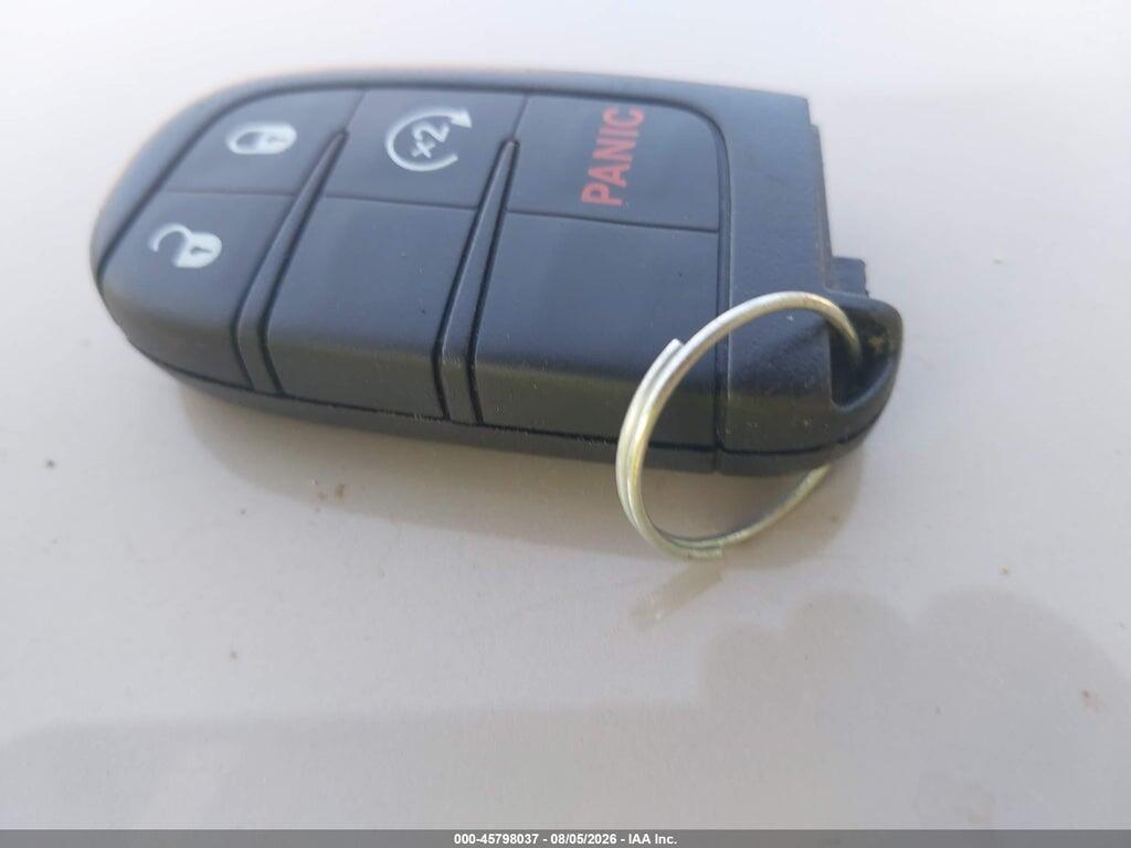 3C4NJDBB6JT325698 2018 JEEP COMPASS photo no. 11