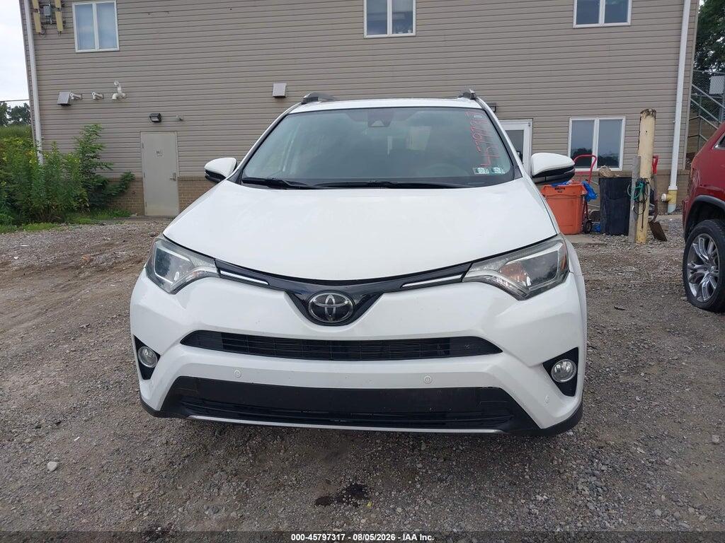 JTMRFREV7JD232555 2018 TOYOTA RAV4 photo no. 12
