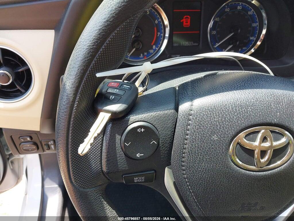 5YFBURHE9JP780539 2018 TOYOTA COROLLA photo no. 11