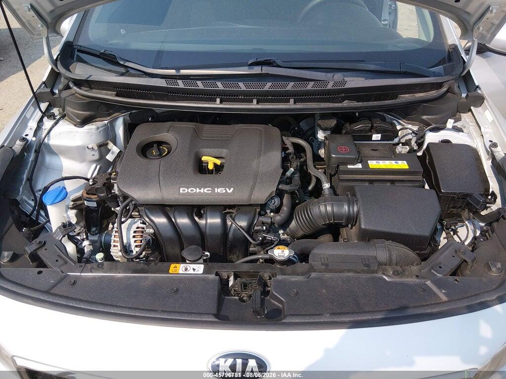 3KPFK4A70JE183769 2018 KIA FORTE photo no. 10