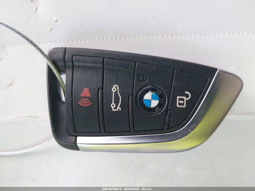 WBXHT3C33J3H33165 2018 BMW X1 photo no. 11