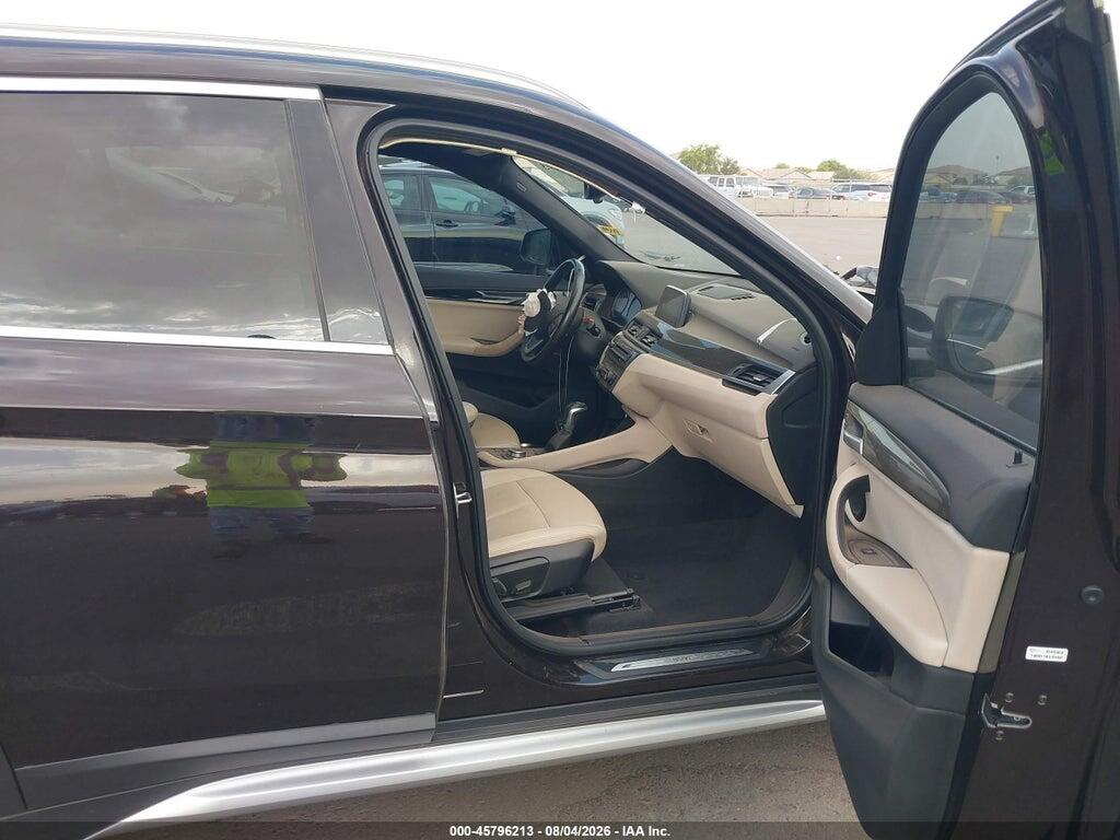 WBXHT3C33J3H33165 2018 BMW X1 photo no. 5