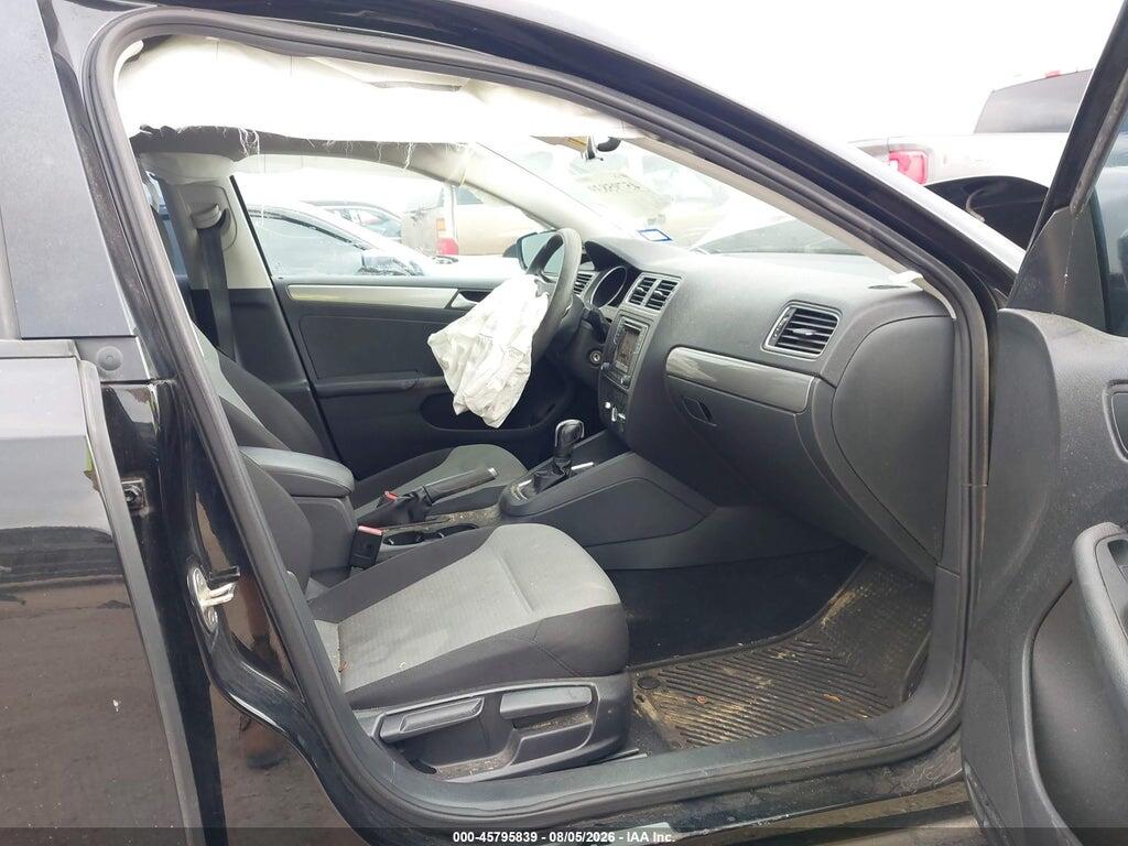 3VW2B7AJ3JM223213 2018 VOLKSWAGEN JETTA photo no. 5