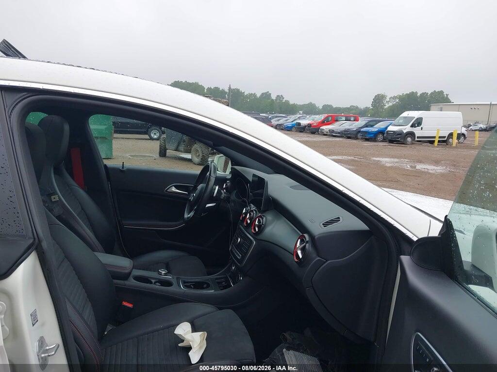 WDDSJ4GB3JN518943 2018 MERCEDES-BENZ CLA 250 photo no. 5