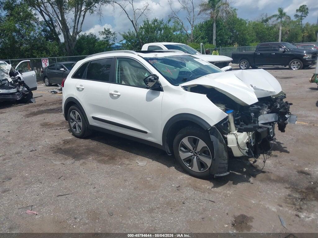 KNDCE3LC7J5111204 2018 KIA NIRO photo no. 1