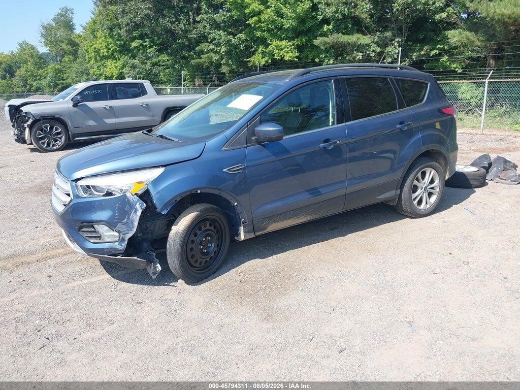 1FMCU9HD5JUC72756 2018 FORD ESCAPE photo no. 2