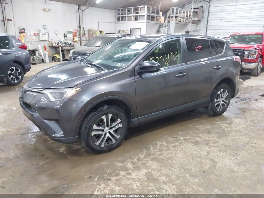 JTMBFREV5JJ732569 2018 TOYOTA RAV4 photo no. 2