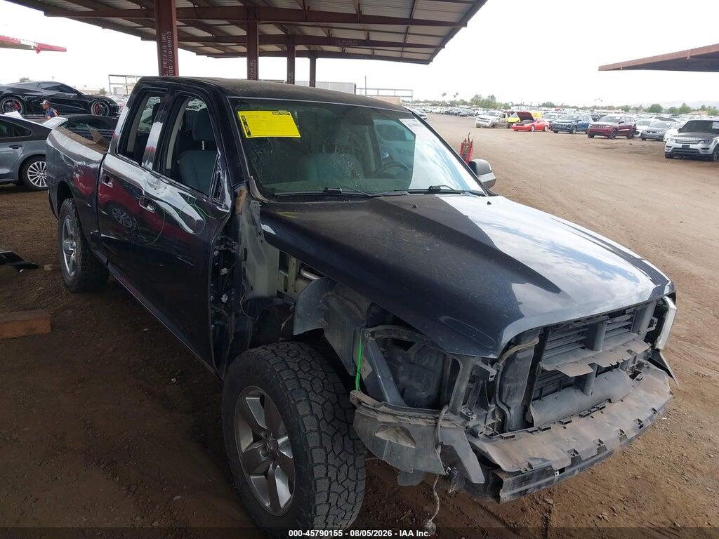 1C6RR7FG5JS345869 2018 RAM 1500 photo no. 1
