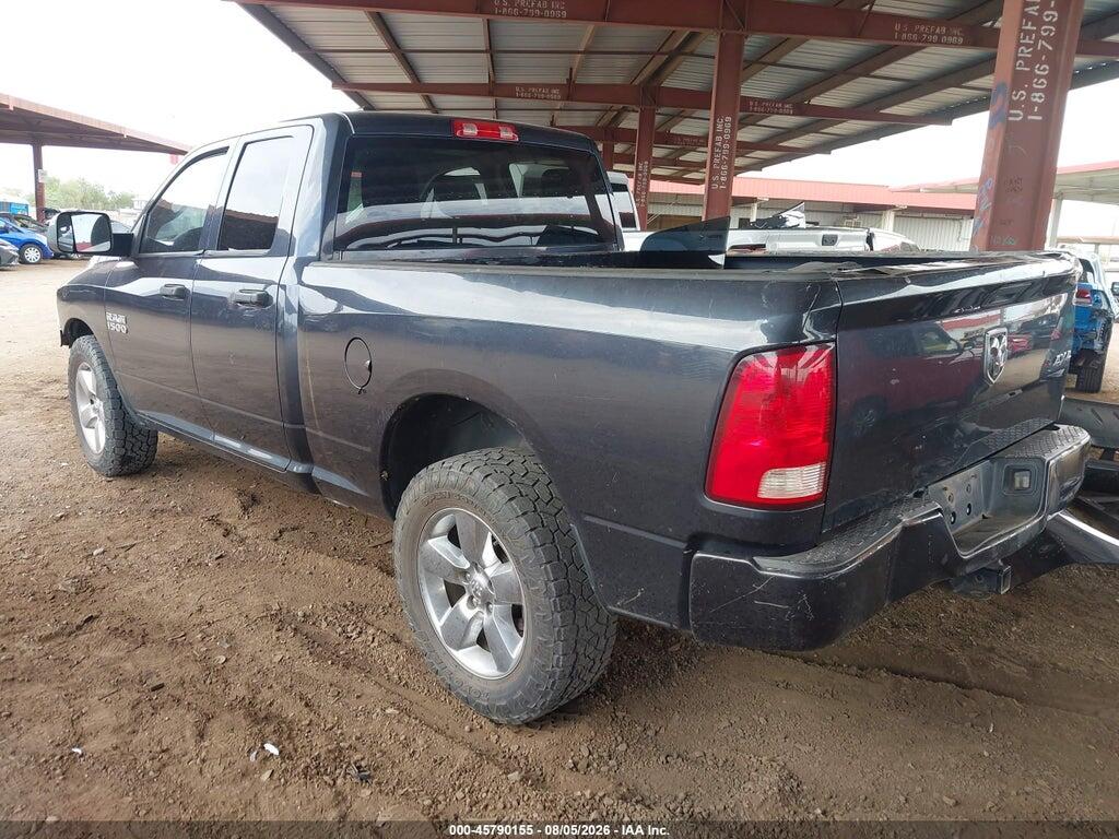 1C6RR7FG5JS345869 2018 RAM 1500 photo no. 3