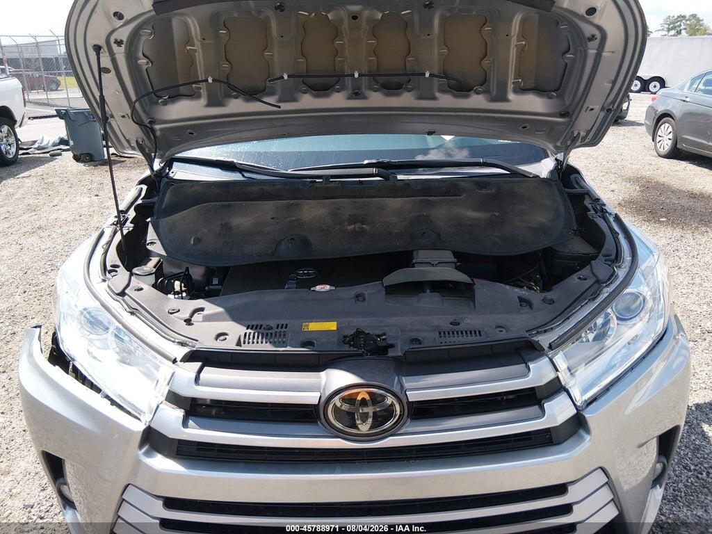 5TDKZRFH7JS536880 2018 TOYOTA HIGHLANDER photo no. 10