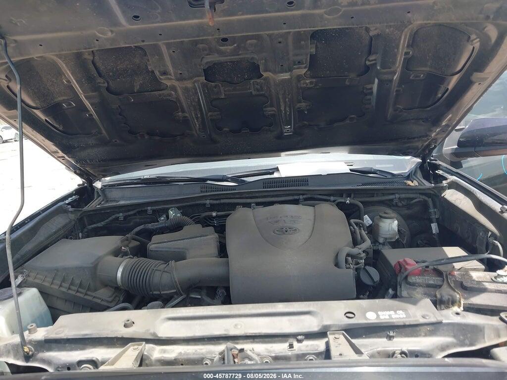 5TFAZ5CN4JX070639 2018 TOYOTA TACOMA photo no. 10
