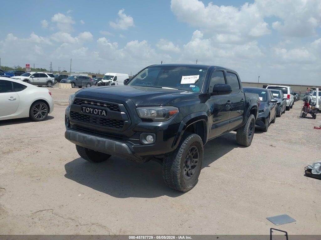 5TFAZ5CN4JX070639 2018 TOYOTA TACOMA photo no. 2