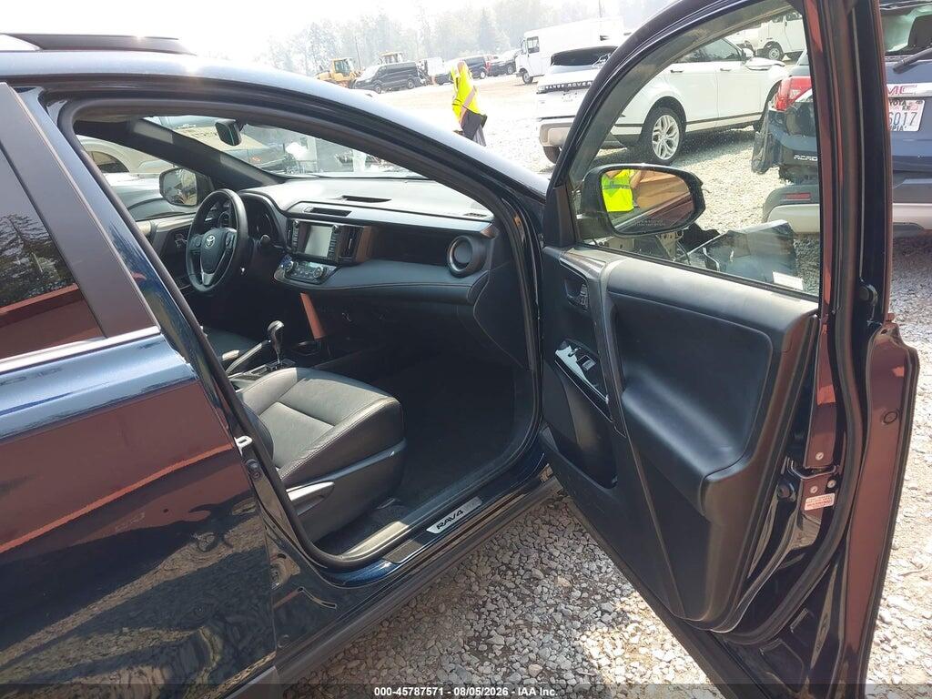 JTMJJREV4JD252967 2018 TOYOTA RAV4 HYBRID photo no. 5