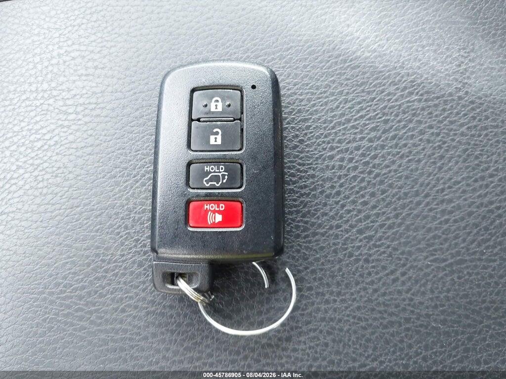 5TDDGRFH2JS042795 2018 TOYOTA HIGHLANDER HYBRID photo no. 11