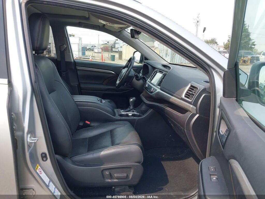5TDDGRFH2JS042795 2018 TOYOTA HIGHLANDER HYBRID photo no. 5