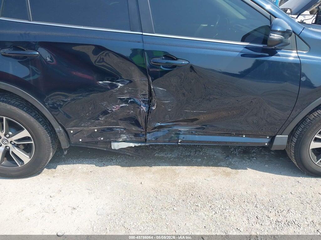 JTMRFREV1JD222622 2018 TOYOTA RAV4 photo no. 6