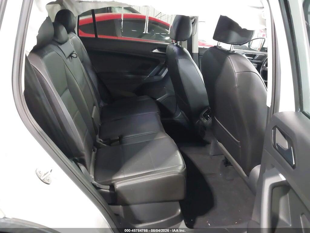 3VV2B7AX3JM086590 2018 VOLKSWAGEN TIGUAN photo no. 8