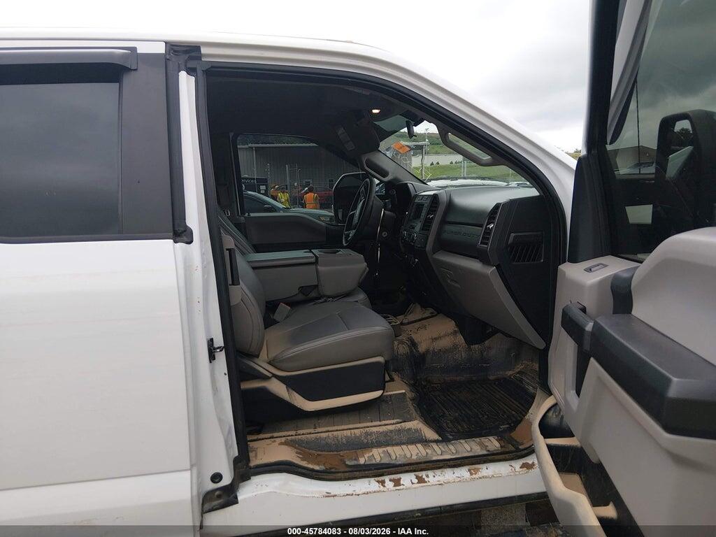 1FD8X3HT1JEC05759 2018 FORD F-350 CHASSIS photo no. 5