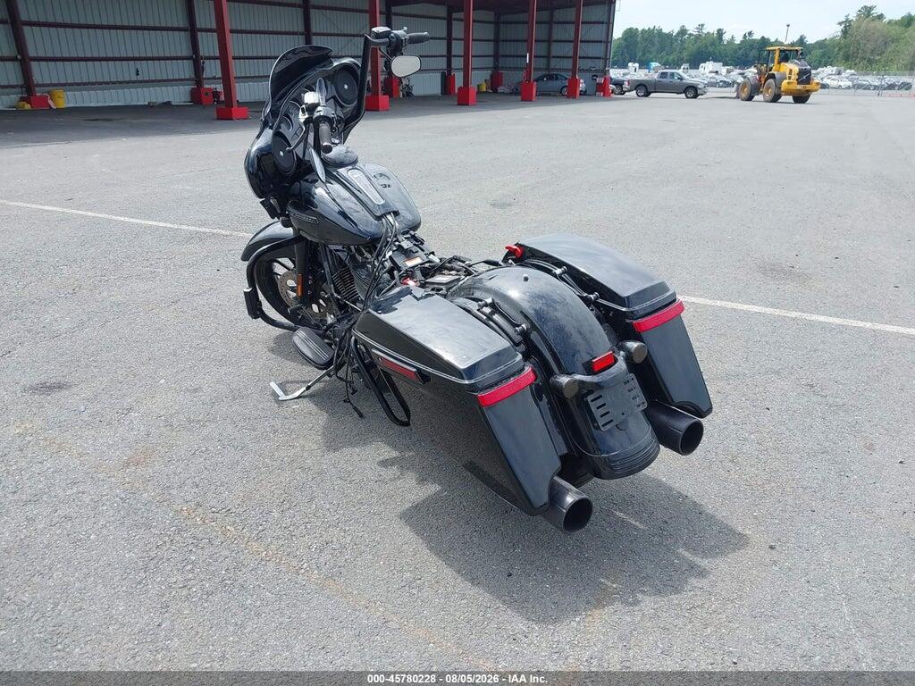 1HD1KRC19JB661036 2018 HARLEY-DAVIDSON FLHXS photo no. 3