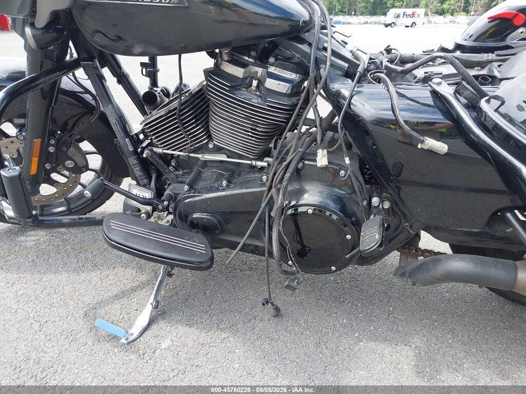 1HD1KRC19JB661036 2018 HARLEY-DAVIDSON FLHXS photo no. 9