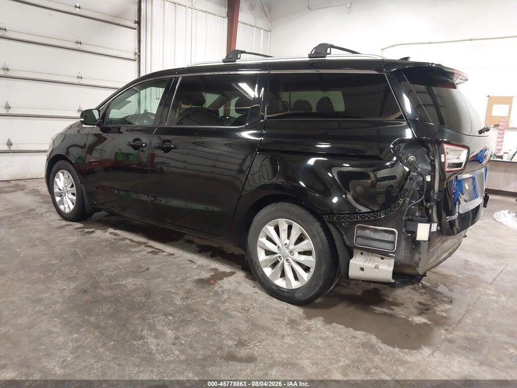 KNDMC5C14J6376192 2018 KIA SEDONA photo no. 3