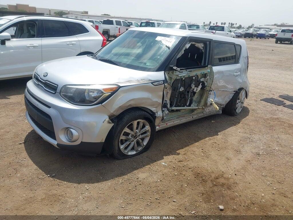 KNDJP3A56J7549786 2018 KIA SOUL photo no. 2