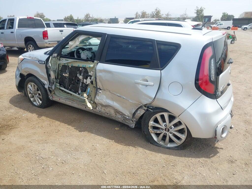 KNDJP3A56J7549786 2018 KIA SOUL photo no. 3