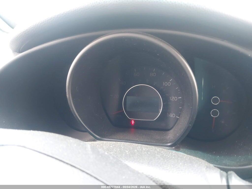 KNDJP3A56J7549786 2018 KIA SOUL photo no. 7