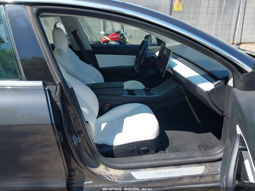 5YJ3E1EB9JF097121 2018 TESLA MODEL 3 photo no. 5