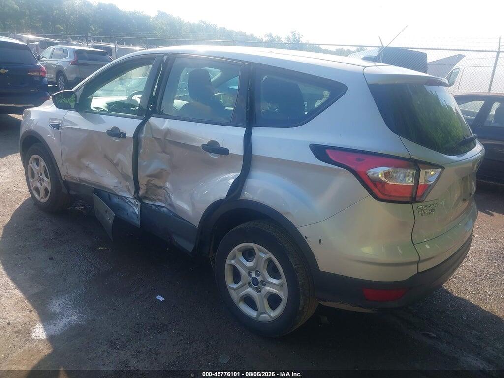 1FMCU0F78JUC77586 2018 FORD ESCAPE photo no. 3