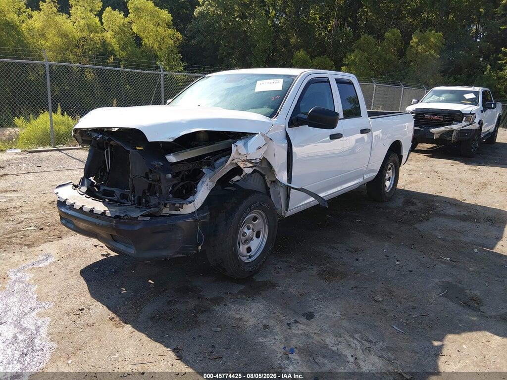 1C6RR7FT8JS197827 2018 RAM 1500 photo no. 2