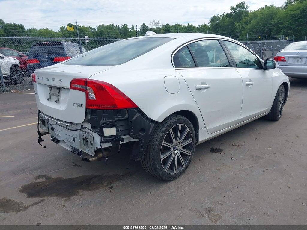 LYV402TK7JB165963 2018 VOLVO S60 INSCRIPTION photo no. 4
