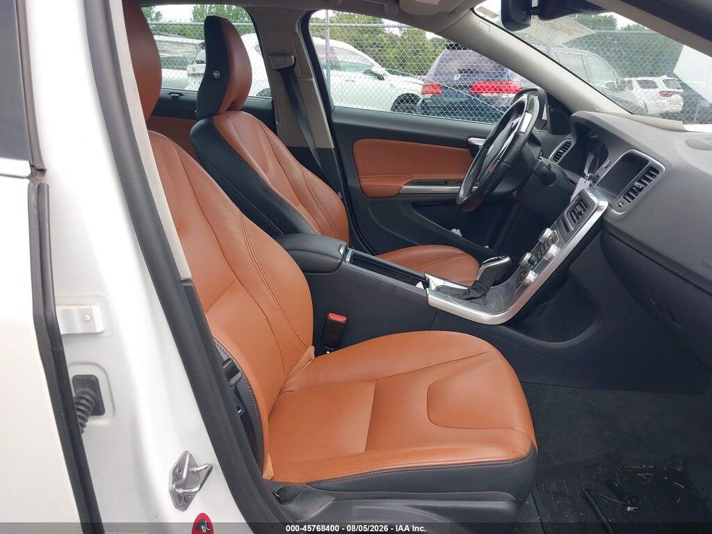 LYV402TK7JB165963 2018 VOLVO S60 INSCRIPTION photo no. 5