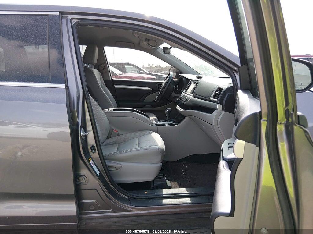 5TDZZRFH2JS250188 2018 TOYOTA HIGHLANDER photo no. 5