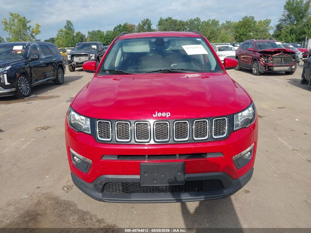 3C4NJDBB7JT282067 2018 JEEP COMPASS photo no. 12