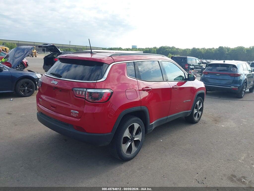 3C4NJDBB7JT282067 2018 JEEP COMPASS photo no. 4