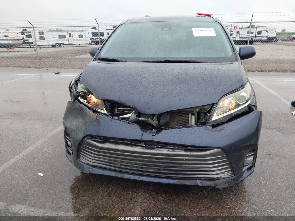 5TDYZ3DC4JS922574 2018 TOYOTA SIENNA photo no. 6